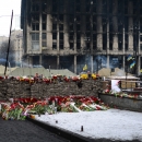 Kijów, MajdaKijów, Majdan. Spalony budynek Związków Zawodowych. 3.03.2014n. 3.03.2014